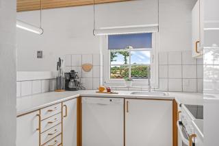 Beautiful Holiday Home With Fjord View For 12 People With Pool, Whirlpool And Sauna - 1