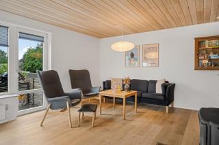 Modernized Holiday Home On Fur With Water Views And Enclosed Terrace - 9