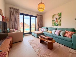Cozy Boho 1BDR Studio in Kamaran | Pool View - 0