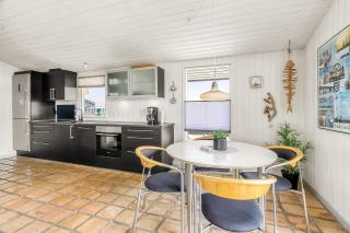 Cozy Holiday Home With Sauna Only 300 Meters - 2