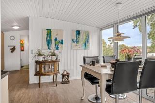 Modernized Holiday Home With View Over The Fjord - 3