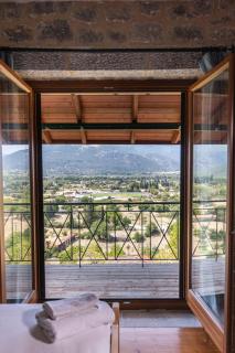 Souvala Stone House - 9