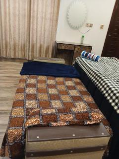Entire Home- 5 Bedroom - Peaceful Villa with Solar - 8