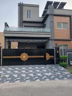 Entire Home- 5 Bedroom - Peaceful Villa with Solar - 1