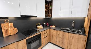 Cristi Luxury Apt - 3