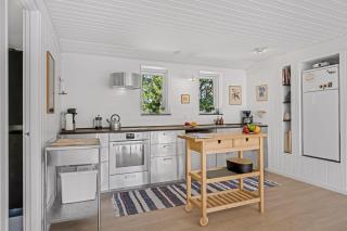 Modernized Vacation Rental With Charging Station And Glass Pavilion - 2