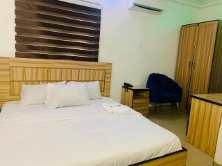 Century 24 Hotel & Suites - 2