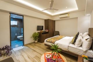 Tripli Sattva - 7