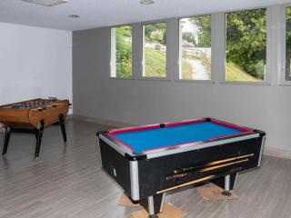 Mobile homes for 4 people with lake view in Residence L'Ecrin du Lac, Chorges - 4
