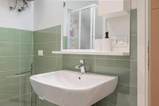 H11 [Verde Giada] Piscina - Tennis - Parcheggio - 4