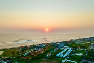 Lovely 5BR-Villa by Rock-STR at the heart of Canggu just 5min walk to the beach - 5