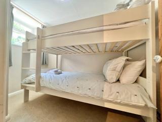 Farthing Cottage…cute ‘n’ cosy! - 7