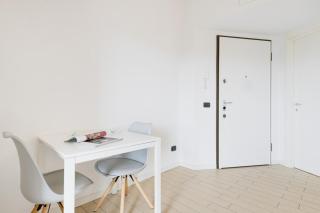 RELSTAY - Buenos Aires - Mailand - 9