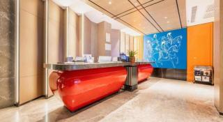 Yuerong Qiju Hotel (Xi'an Huimin Street Bell Tower Subway Station) - 0