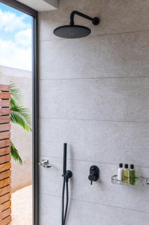Jacaranda Pool Villas with Maritim 5 Star Beach Resort access - 4