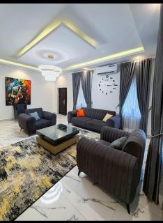 3BR Apartments Balcony prime location - 8