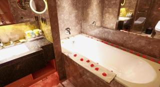Swan Lake Recreation Hotel Foshan - 5