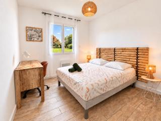 Les Tarnaises- 2 maisons jumelées - Jacuzzis-12pers - CLIM-au calme - 9