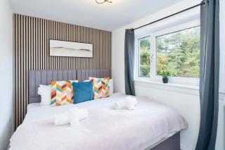 Contractor & Family Friendly House - Sleeps 8 - FREE Parking and Fast Wi-Fi - 7