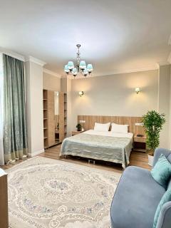 BOTANIC GARDEN APARTMENTS - 9