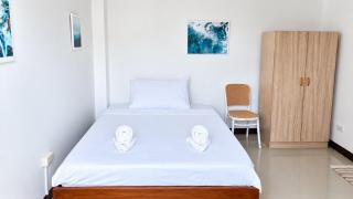 RedDoorz at Amulek Apartelle near Pacific Mall Mandaue Cebu - 9