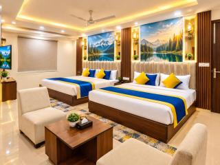 Hotel Sky Aura Suites Near Delhi IGI Airport - 1