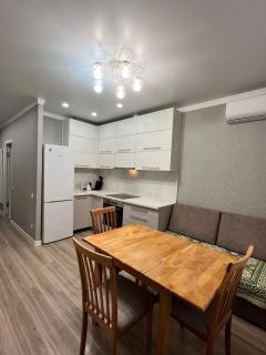 East Park Apartment Almaty - 0