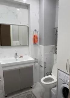 East Park Apartment Almaty - 7
