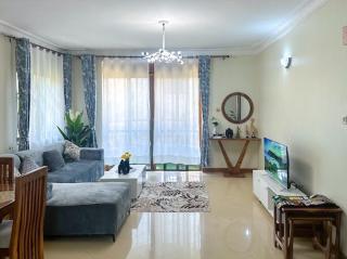 Family of 5, 3 bedroom apartment - 4