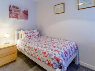Quaint cosy cottage with a hot tub in Tenby centre - 6