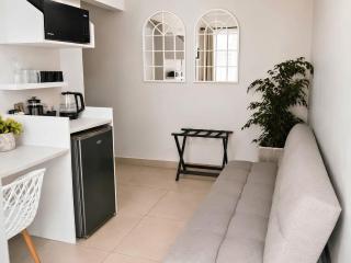 Relmies Place - 8
