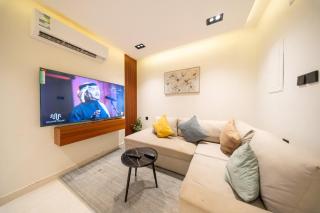 N22 Classy 2BR Prison Island Al Falah - 0