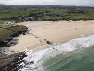Treth Nook - Dog friendly, 100m from beach, Parking - 3