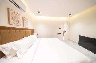 N22 Classy 2BR Prison Island Al Falah - 1