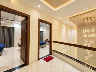 Home Escape Solaris Luxe 4BHK Villa - 3