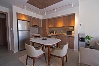 Ollystays-Heated Jacuzzi, Fanadir Marina Luxury 1BR, Walk to Kitesurf & Beach - 2