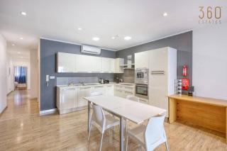 Spacious 3BR home with Balcony in Msida by 360 Estates - 1