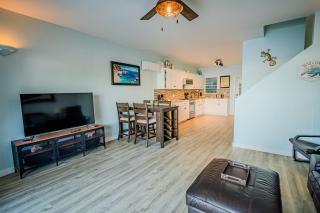 424C Modern Waterfront Escape - 9