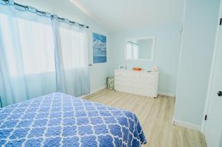 424C Modern Waterfront Escape - 5