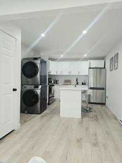 La Suite privée Rive-Sud près de Montréal Semi sous-sol dans un duplex - 4