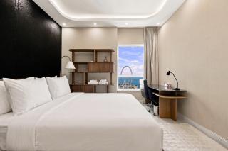 Luxury 2BR at Shams 1 JBR with Ain Dubai & Sea Views - 9