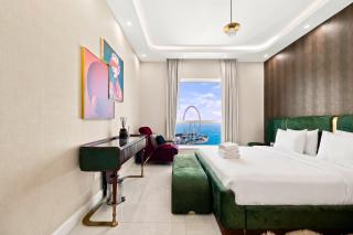 Luxury 2BR at Shams 1 JBR with Ain Dubai & Sea Views - 1