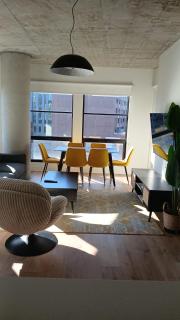 Stylish 2BR Retreat Near Downtown - Old Port MTL - 0
