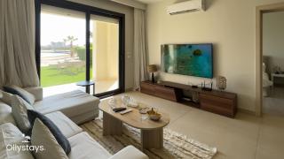 Ollystays Shedwan Lagoon & Pool View 2BR! Near AbuTig Marina - 2
