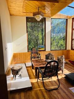 Whispering Apple Cottage - 4