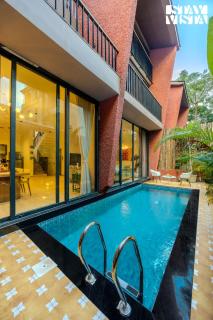 StayVista at Casa Esmeraya with Pool & BBQ - 1