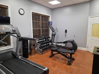 Disney Area Reno'd 2 BR Condo Lake & Forest Views - Apartment - 1