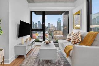 Elegant 2BR Griffintown Stay - Prime Location - 0