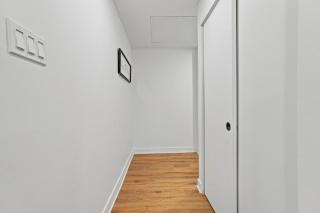 Elegant 1BR Montreal Apt - Gym - Prime Location - 4