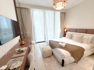 Designer Studio in Bay Residences - Live By The Sea with Island Properties - 0